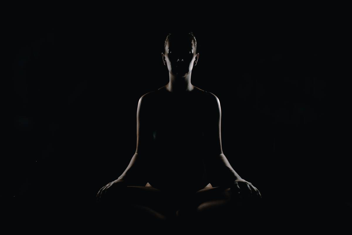7 Consistent Meditation Tips That Actually Stick—Even When Life Gets Chaotic