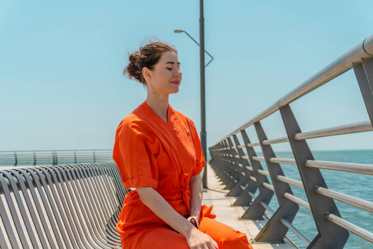 How to Build a Meditation Routine That Actually Sticks